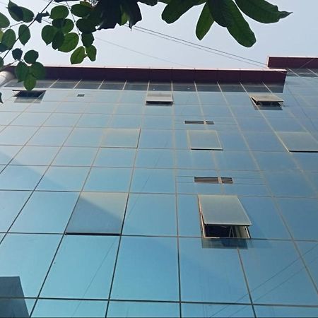 Hotel Amenda International Yeni Delhi Dış mekan fotoğraf